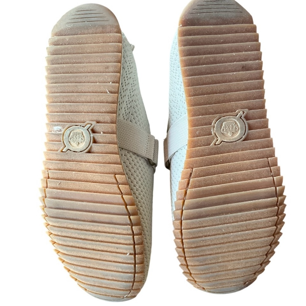 Born, Newberry Slip-on Sneakers. - Picture 7 of 12